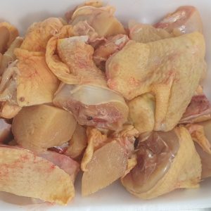 Pollo troceado